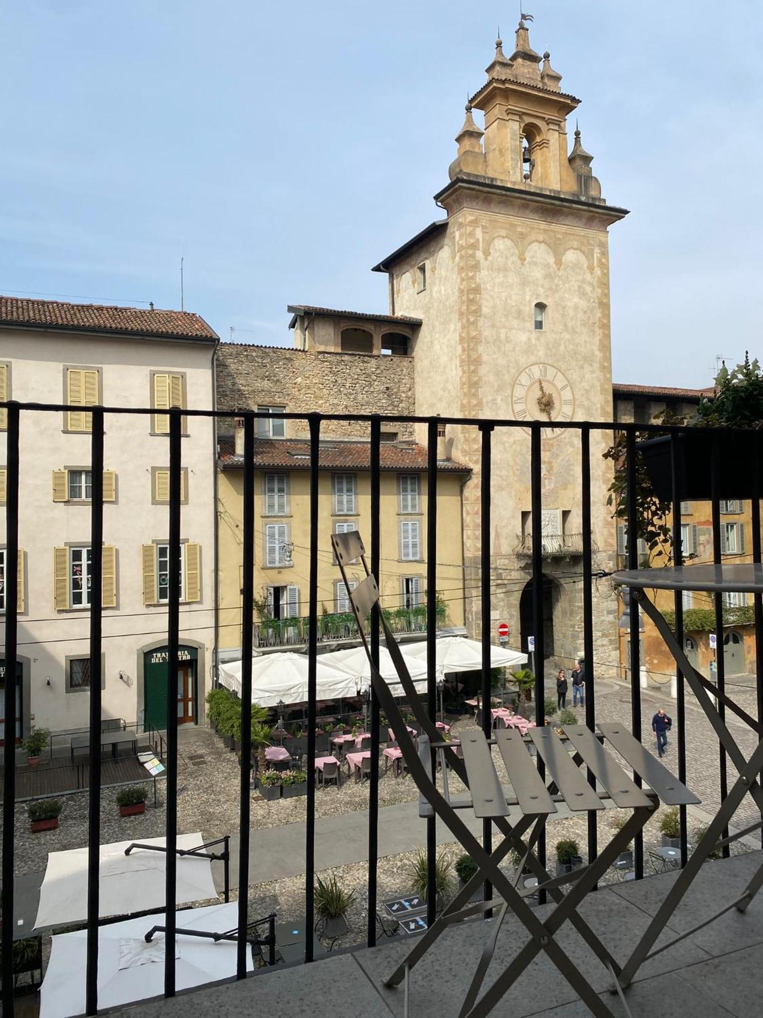 Piazza Mascheroni Home Bergamo Kültér fotó